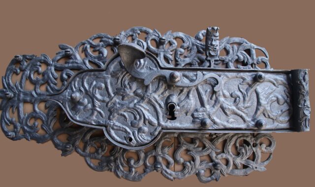 door lock, old, castle, bolt, artwork, backup, closure, locked, door, blocked, security, metal, nostalgic, old wooden door, lock and bolt, lock, key, antique, wood, fitting, rust, key hole, door key, door fitting, iron, castle, backup, backup, backup, lock, key, key, key, key, key, rust, key hole, key hole, key hole