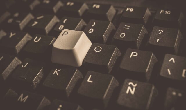 keyboard, keys, computing, key, technology, computer, pop, manzana, internet, open computer, hacker, open source, open source, open source, open source, open source, open source