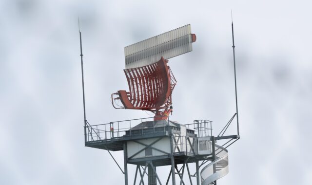 airport radar, airport radar tower, airport, radar, tower, aviation, technology, communication, travel, flight, clearance, aviator, departure, radar, radar, radar, radar, radar