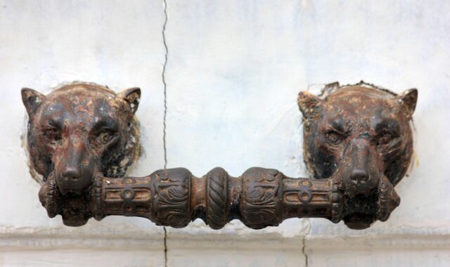 door handle, door, rusty door handle, decor