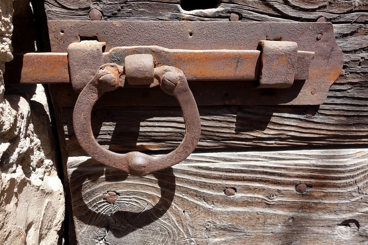 lock and bolt, blocked, locked, door lock, old wooden door, closure