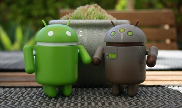 android, couple, computer, technology, man, woman, wireless, internet, electronic, communication, adults, connection, smartphone, digital, phone, mobile, device, media, cellphone, mobility, touchscreen, application, network, cellular, multimedia, interface, avatar, android, android, android, android, android