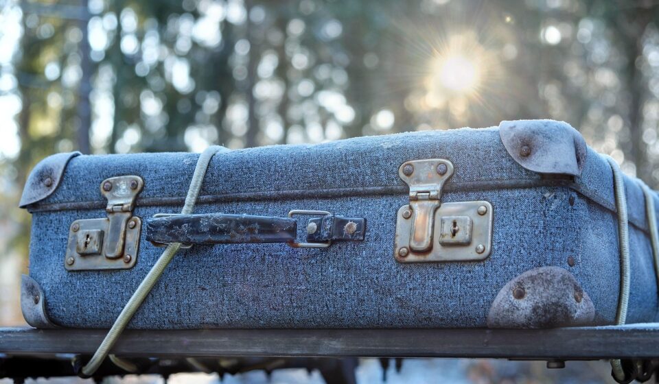 luggage, frost, travel, sunlight, suitcase, cardboard suitcase, worn, cold, frozen, winter, outdoors, bokeh, luggage, luggage, suitcase, suitcase, suitcase, suitcase, suitcase