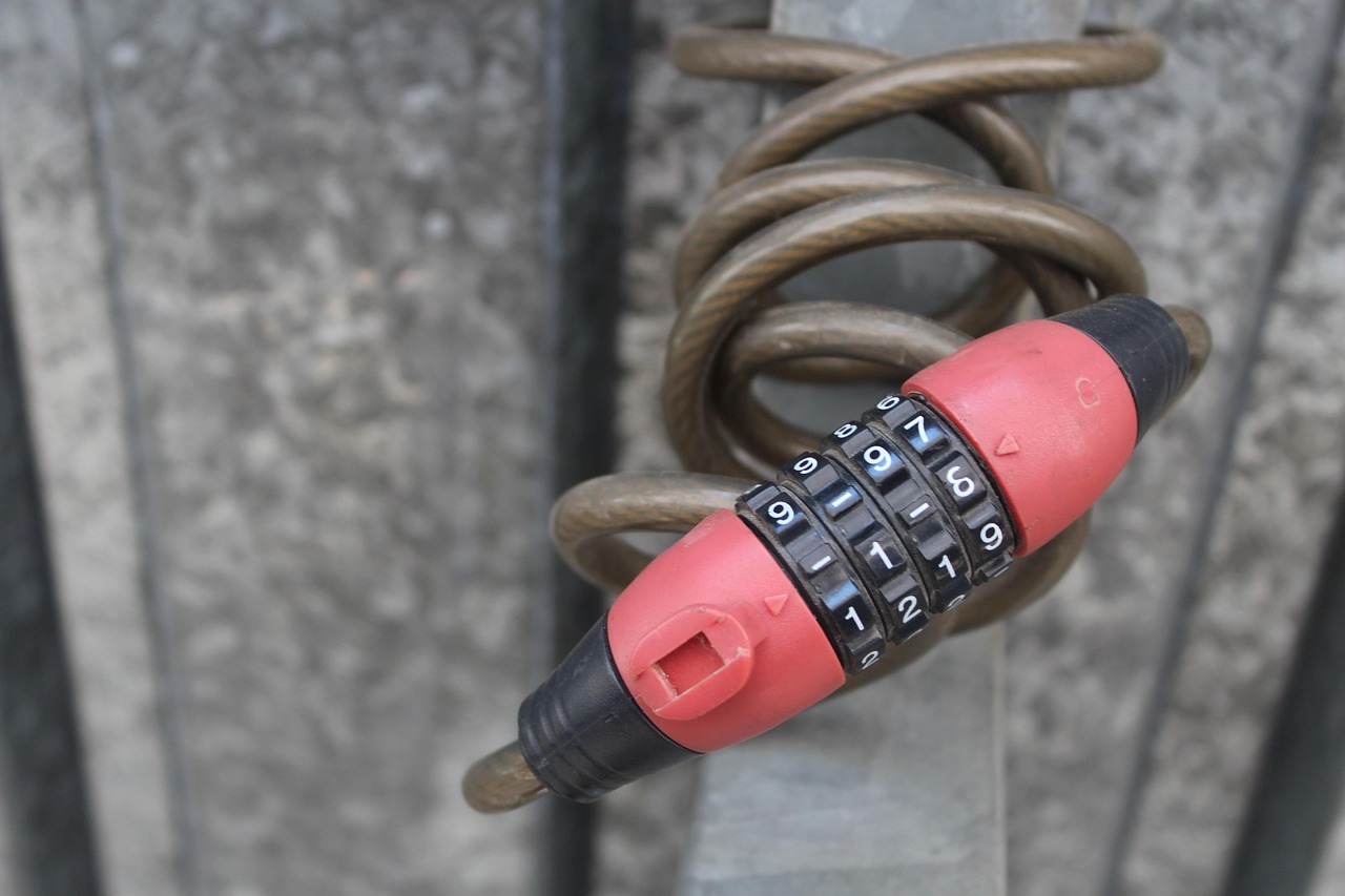 castle, combination lock, close, combination, lock, lockable, padlock, locked, secure, security, closure, pay, combination of numbers, bike lock, combination lock, bike lock, bike lock, bike lock, bike lock, bike lock