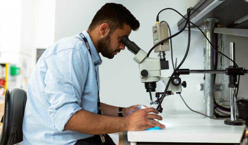 engineer, engineering, broadcast, broadcast engineer, workshop, tech, technology, microscope, science, research, microscope, microscope, microscope, microscope, microscope