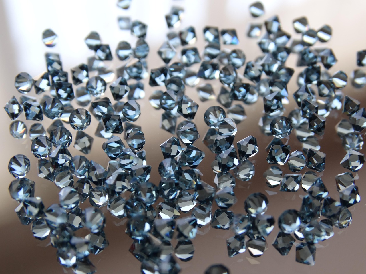 jewellery, zirconia, glass jewellery, glass gloss, reflection, noble, shine, jewellery, zirconia, zirconia, zirconia, zirconia, zirconia