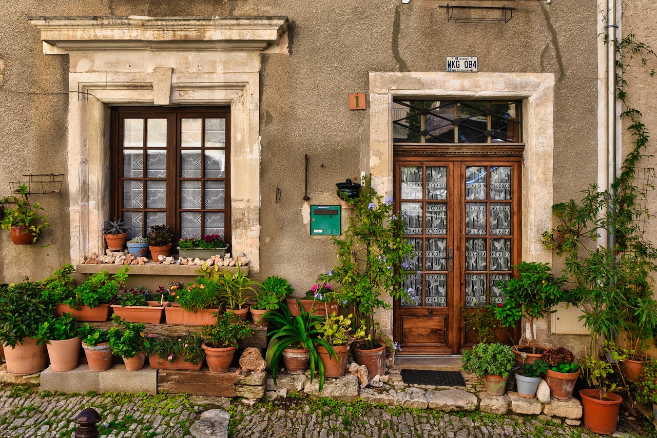 door, lock, entry, arched facade, window, facade, alley, wall