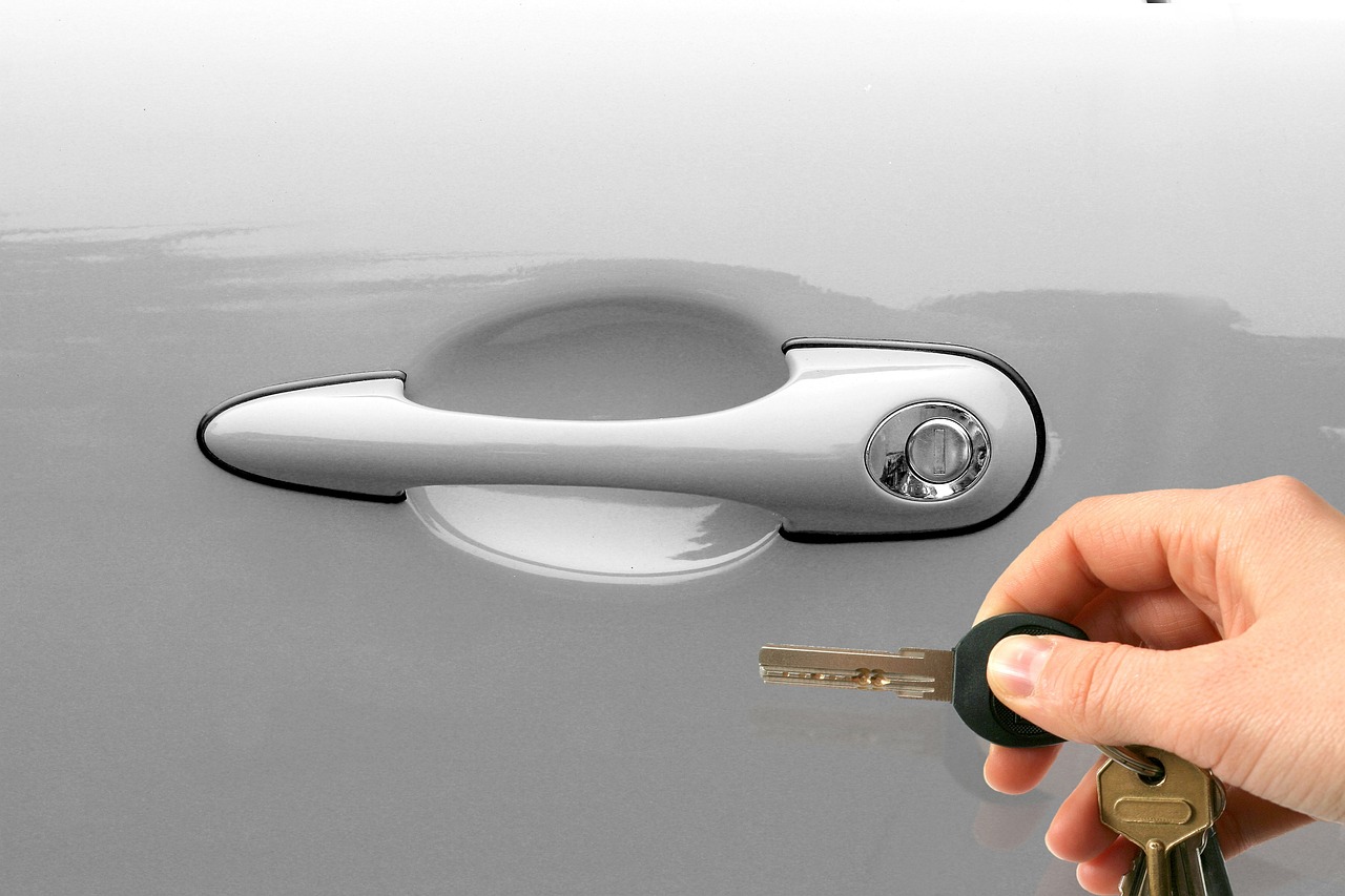 car, keys, open, handle, unlock, keyhole, door, hand, rent, car wallpapers, rental, leasing, rent a car